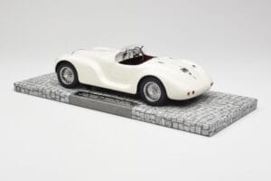 Alfa Romeo 6C 2500 SS Corsa Spider Bianco Minichamps 1:18 107120232 Resina — immagine 5 di 6