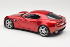 Alfa Romeo 8C Competizione Rosso Bburago 1:18 18-11021 Pressofusione — immagine 7 di 8