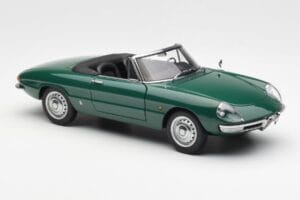 Alfa Romeo Duetto Spider Verde AUTOart 1:18 70138 Pressofusione — immagine 6 di 8