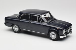 Alfa Romeo Giulia 1300 Blu Minichamps 1:18 180120905 Pressofusione — immagine 6 di 8
