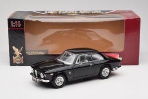 Alfa Romeo Giulia Sprint GTA Nero Road Signature 1:18 92348 Pressofusione — immagine 8 di 8
