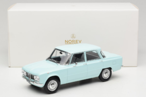 Alfa Romeo Giulia TI 105 Sky Blue Norev 1:18 187974 Pressofusione — immagine 7 di 7