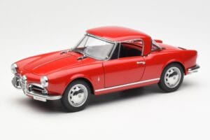 Alfa Romeo Giulietta 1300 Spider Rosso AUTOart 1:18 70157 Pressofusione
