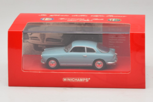 Alfa Romeo Giulietta Sprint Azzurro Chiaro Minichamps 1:43 403120403 Pressofusione — immagine 4 di 4