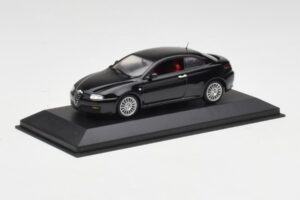 Alfa Romeo GT Nero Minichamps 1:43 400120320 Pressofusione — immagine 2 di 4