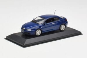 Alfa Romeo GT Dark Blue Metallic Minichamps 1:43 400120326 Pressofusione — immagine 2 di 4