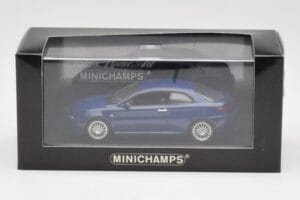 Alfa Romeo GT Dark Blue Metallic Minichamps 1:43 400120326 Pressofusione — immagine 4 di 4