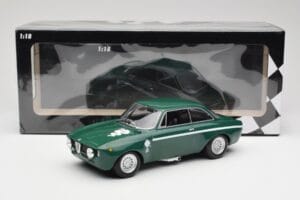 Alfa Romeo GTA 1300 Junior Verde Minichamps 1:18 155120022 Pressofusione — immagine 6 di 6