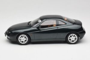 Alfa Romeo GTV 916 Coventry Green Metallic Norev 1:18 187842 Pressofusione — immagine 3 di 6