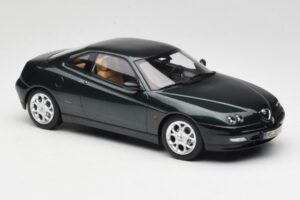 Alfa Romeo GTV 916 Coventry Green Metallic Norev 1:18 187842 Pressofusione — immagine 4 di 6
