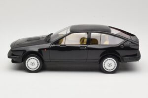 Alfa Romeo GTV6 2.5 Nero Laudoracing-Models 1:18 LM110C Pressofusione — immagine 3 di 6
