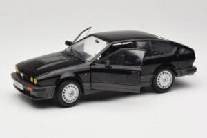 Alfa Romeo GTV6 Nero Solido 1:18 S1802302 Pressofusione — immagine 2 di 8