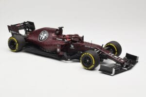 Alfa Romeo Racing C38 #7 K. Raikkonen Valentine's Day Livery Shakedown Fiorano 14th February 2019 Minichamps 1:18 110199907 P — immagine 4 di 6