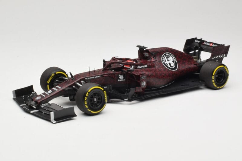 Alfa Romeo Racing C38 #7 K. Raikkonen Valentine's Day Livery Shakedown Fiorano 14th February 2019 Minichamps 1:18 110199907 P