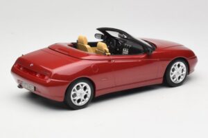 Alfa Romeo Spider 916 Proteo Red Metallic Norev 1:18 187854 Pressofusione — immagine 2 di 6