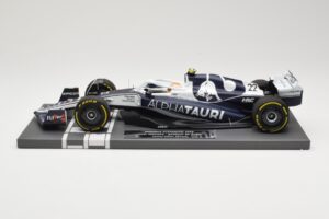 AlphaTauri AT03 #22 Y. Tsunoda Bahrain GP 2022 Minichamps 1:18 117220122 Pressofusione
