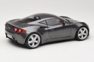 Artega GT Grey Metallic Revell 1:18 09024 Pressofusione — immagine 3 di 8