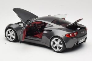 Artega GT Grey Metallic Revell 1:18 09024 Pressofusione — immagine 5 di 8