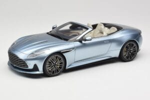 Aston Martin DB12 Volante Caribbean Blue Pearl GT Spirit 1:18 GT479 Resina