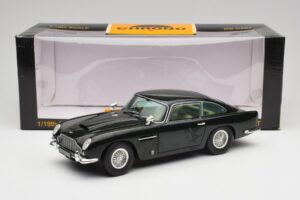 Aston Martin DB5 California Salvia Chrono 1:18 H1001 Pressofusione — immagine 8 di 8