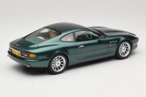 Aston Martin DB7 Buckinghamshire Green Cult Models 1:18 CML187-1 Resina — immagine 2 di 6
