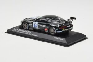 Aston Martin DBRS9 #66 Barwell Motorsport R. Johnson FIA GT3 European Championship Spa 2006 Minichamps 1:43 400061366 Pressof — immagine 3 di 4
