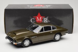 Aston Martin DBS Olive Verde CMR 1:18 CMR003 Pressofusione — immagine 6 di 6