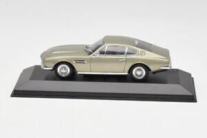 Aston Martin DBS Verde Argento Metallizzato Minichamps 1:43 400137600 Pressofusione