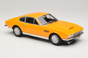 Aston Martin DBS Giallo GT Spirit 1:18 GT079 Resina — immagine 4 di 6