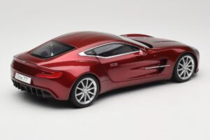Aston Martin One-77 Diavolo Red AUTOart 1:18 70245 Pressofusione — immagine 3 di 8