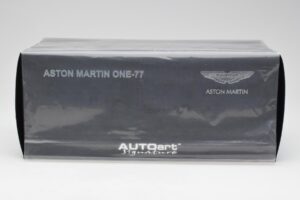 Aston Martin One-77 Morning Frost Bianco AUTOart 1:18 70244 Pressofusione — immagine 8 di 8