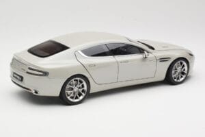 Aston Martin Rapide S Silver Fox AUTOart 1:18 70258 Pressofusione — immagine 3 di 8