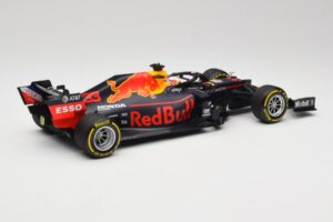 Aston Martin Red Bull Racing RB15 #33 M. Verstappen Winner Brazil GP 2019 Minichamps 1:18 110191933 Pressofusione — immagine 2 di 6