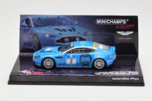 Aston Martin V12 Vantage #7 U. Bez / Porritt / R. Meaden / Mathai 24 Hours Nurburgring 2009 Minichamps 1:43 437091307 Pressof