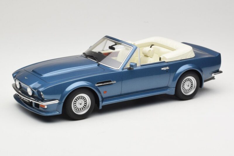 Aston Martin V8 Volante Blu GT Spirit 1:18 GT128 Resina