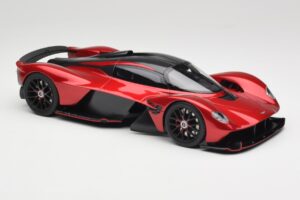 Aston Martin Valkyrie AMR Pro Hyper Red TopSpeed 1:18 TS0539 Pressofusione — immagine 4 di 6