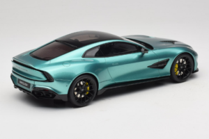 Aston Martin Vanquish Green Metallic GT Spirit 1:18 GT551 Resina — immagine 2 di 6