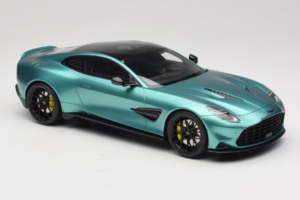 Aston Martin Vanquish Green Metallic GT Spirit 1:18 GT551 Resina — immagine 4 di 6