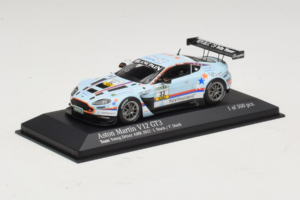 Aston Martin Vantage V12 GT3 #32 J. Stuck ADAC GT Masters 2012 Minichamps 1:43 437121332 Pressofusione — immagine 2 di 5