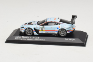 Aston Martin Vantage V12 GT3 #32 J. Stuck ADAC GT Masters 2012 Minichamps 1:43 437121332 Pressofusione