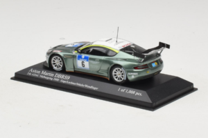 Aston Martin DBRS9 #6 M. Engel / K. Lechner ADAC 24 Hours Nurburgring 2008 Minichamps 1:43 400081306 Pressofusione — immagine 3 di 4