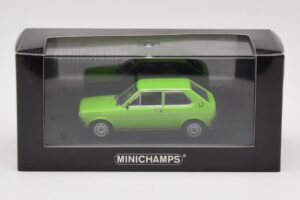 Audi 50 Verde Chiaro Minichamps 1:43 940010400 Pressofusione — immagine 4 di 4
