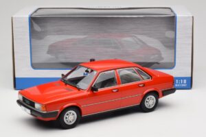 Audi 80 B2 GLS Rosso MCG 1:18 MCG18526 Pressofusione — immagine 6 di 6