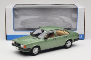Audi 80 B2 Verde MCG 1:18 MCG18525 Pressofusione — immagine 6 di 6