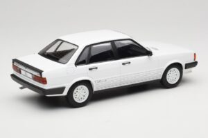Audi 80 B2 GTE Bianco MCG 1:18 MCG18527 Pressofusione — immagine 2 di 6