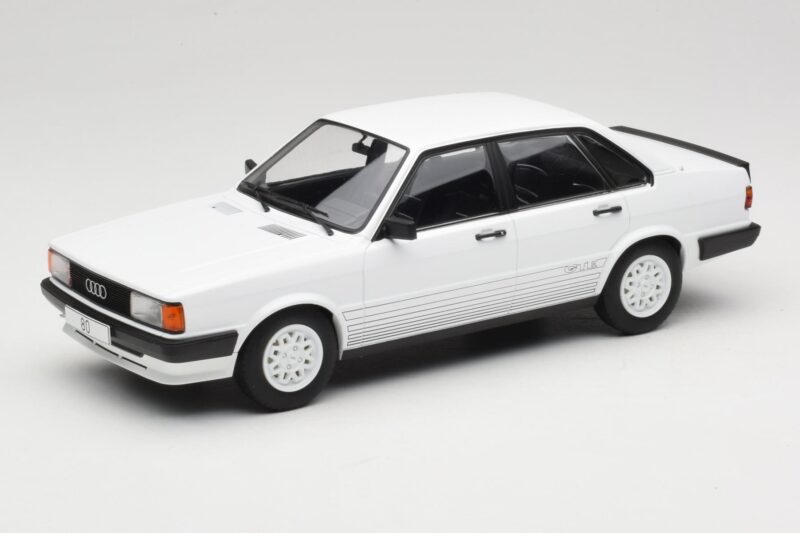 Audi 80 B2 GTE Bianco MCG 1:18 MCG18527 Pressofusione