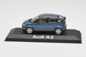 Audi A2 Blue Metallic Minichamps 1:43 20022200748005 Pressofusione