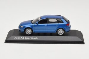 Audi A3 8P Sportback Mauritius Blue Minichamps 1:43 5010403033 Pressofusione