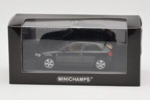 Audi A3 8P Black Metallic Minichamps 1:43 12000 Pressofusione — immagine 4 di 4