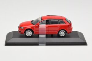 Audi A3 8P Sportback Rosso Minichamps 1:43 5010403023 Pressofusione